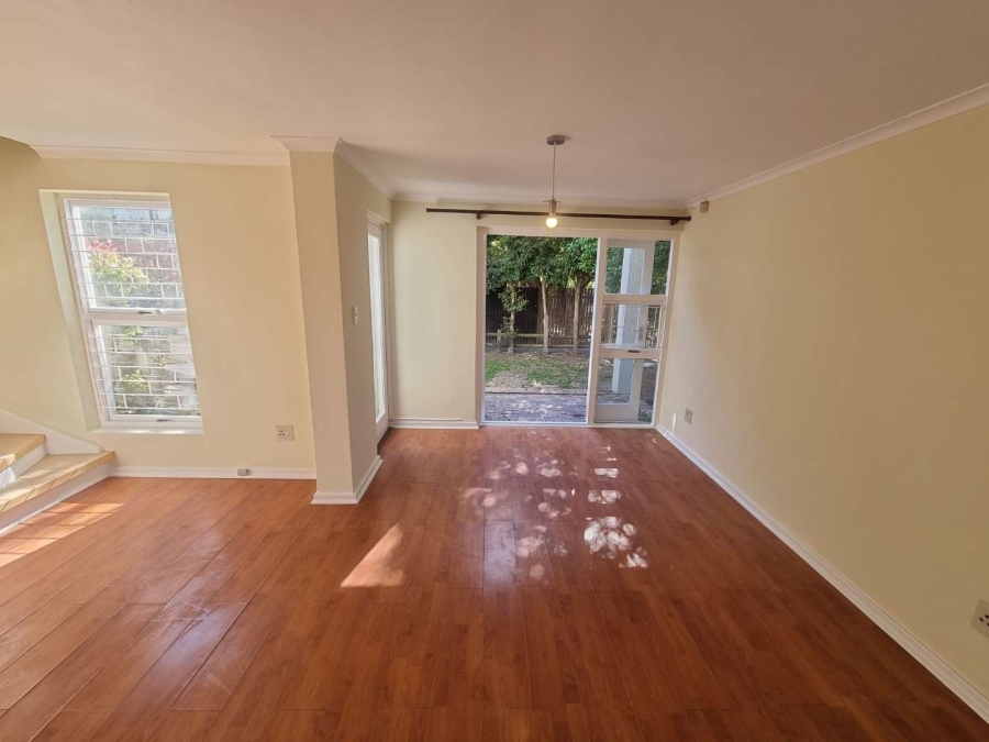 To Let 3 Bedroom Property for Rent in Flamingo Vlei Western Cape